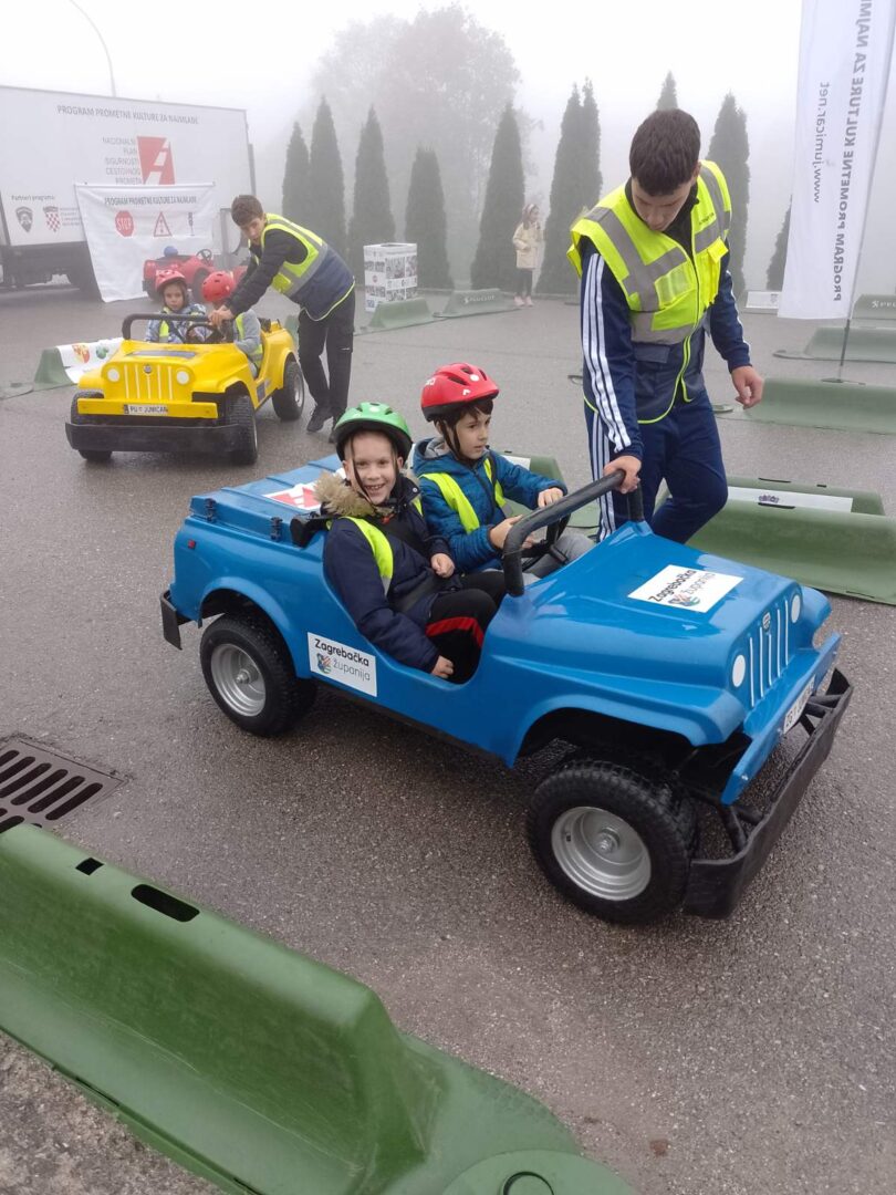 IMG-b304c99538b9a0c2e0f199041c2de07c-V-1